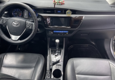 Toyota Corolla Altis Altis 1.8 2017 máy Xăng